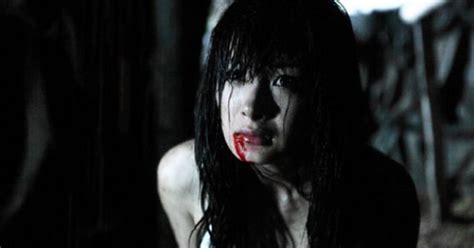 Mỹ nữ x hot nhất Trung Quốc lộ ảnh thổ huyết