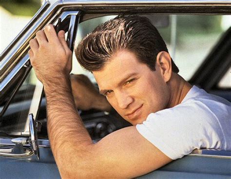 Chris Isaak Forever Blue 2 Decades Later - Cryptic Rock