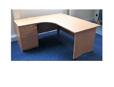 Aa Curved Workstation With Pedestal Leg 1600 Cwp161625p Blandford