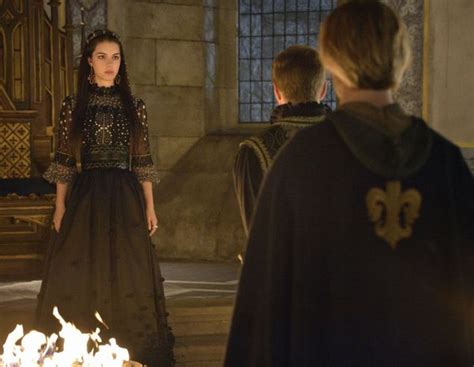 Reign 2x01 Anticipazioni Foto E Video Serietivu