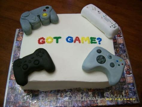 Video Game Cake This Is A Birthday Cake For A Boy Who Had A Video Game