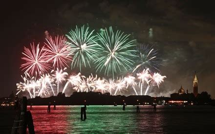 250 Fireworks venice Stock Pictures, Editorial Images and Stock Photos ...