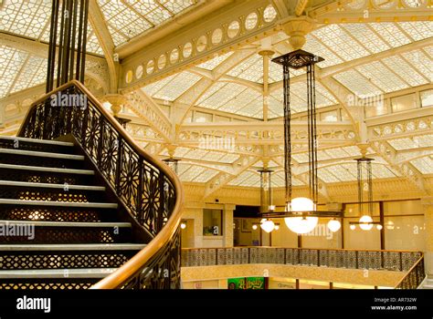 Interior view of Chicago's "Rookery Building" Architecture Stock Photo ...