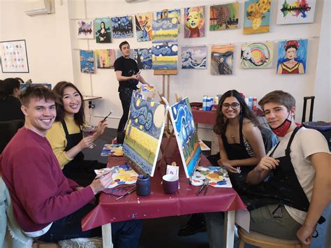 Top 5 Best Paint And Sip Classes In London 2022