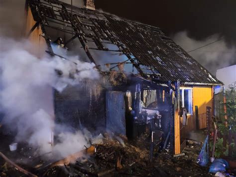 Pożar budynku mieszkalnego przy ul Grota Roweckiego w Skarżysku