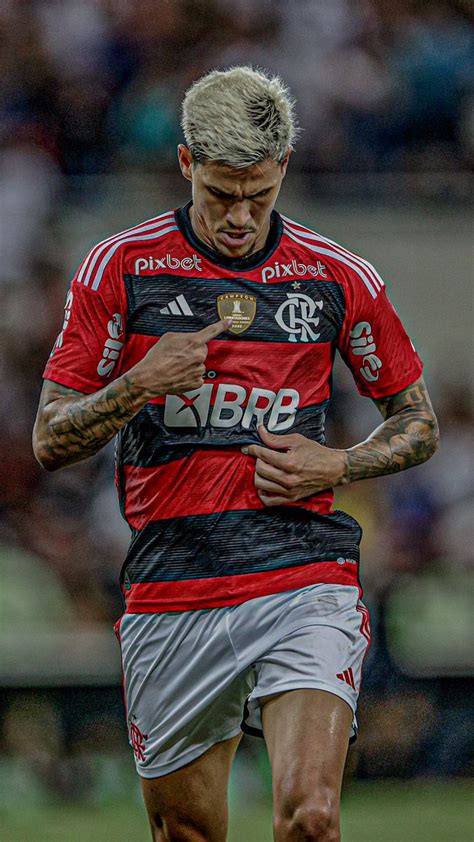 Pin de nicolly Gonçalves em Salvamentos rápidos Flamengo e atlético