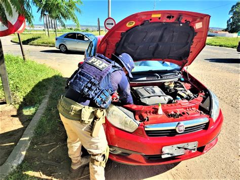 Prf Recupera Carro Roubado Rodando Placas Clonadas Em Vit Ria Da