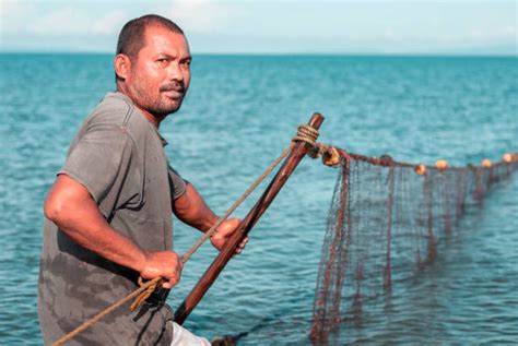 1000 Filipino Fisherman Stock Photos Pictures And Royalty Free Images