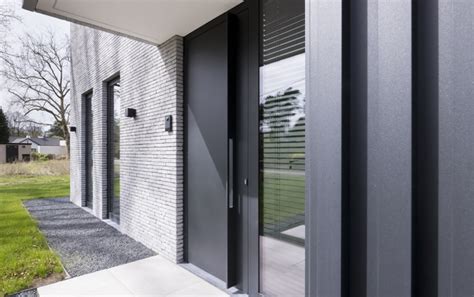 Aliplast Doors Wing Covered Panel Door