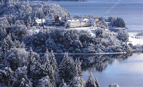 Vistas invernales del Circuito Turístico en San Carlos de Bariloche