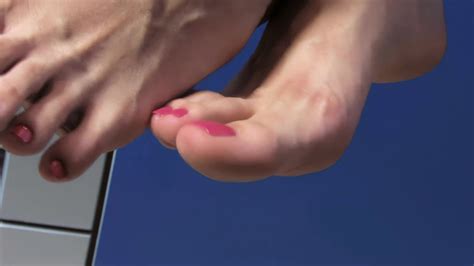 Fiona Hot Pale Girl Barefoot On The Bar