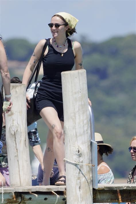 Ella Emhoff Nude The Fappening Photo FappeningBook