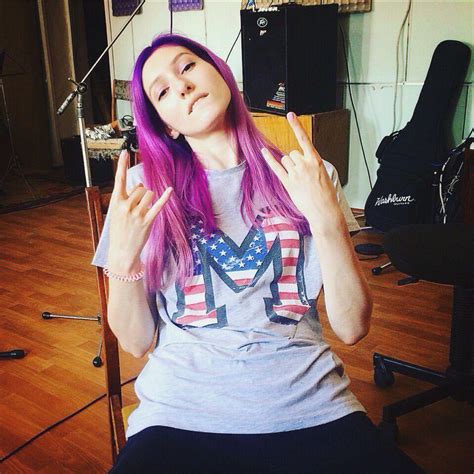 Petition To Bring Back The Purple Hair Scrolller