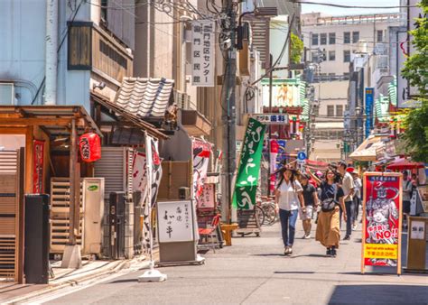 12 Unique Tokyo Neighborhoods And Districts Youll Want To Wander Around