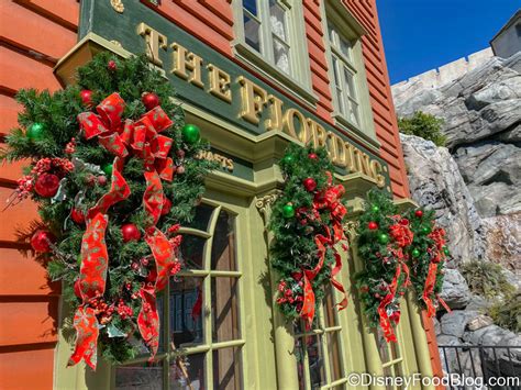 Photos Christmas Decorations Are Finally Up In Epcot The Disney