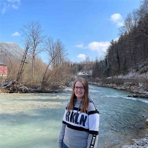 Selina Grimm Ausbildung Und Berufserfahrung Xing