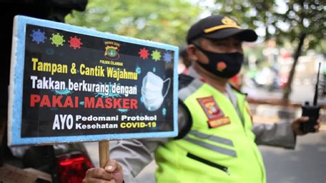 Masker Salah Satu Alat Efektif Untuk Mencegah Penularan Covid 19