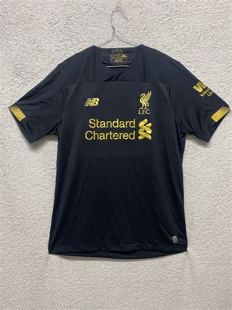 Liverpool Goalkeeper Jersey Kit Men S Fashion Activewear On