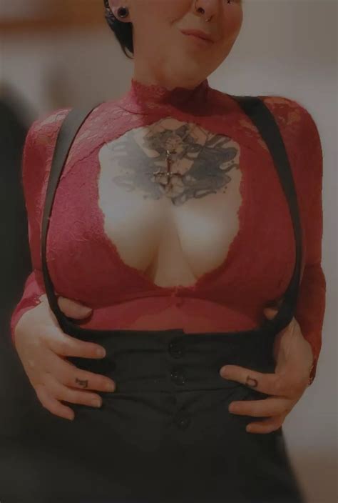 When You Wear Lingerie To The Bar Nudes Lingerie NUDE PICS ORG