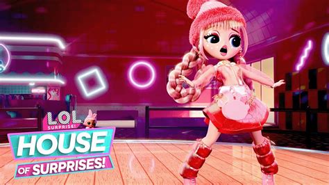 LaRose Shows Off Her Skate Skills House Of Surprises Season 2