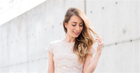 Ootd Nude Lace Dress La Petite Noob A Toronto Based Fashion And