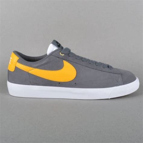 Nike Sb Blazer Low Gt Skate Shoes Dark Greyuniversity Gold White Gum Light Brown Skate