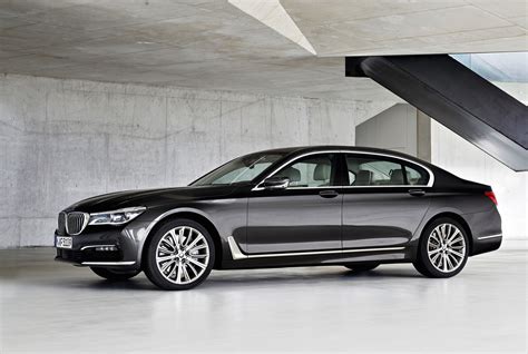 2017 Bmw 7 Series Review Ratings Specs Prices And Photos The Car Connection