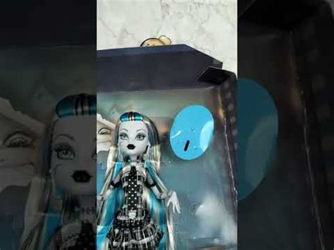 Monster High Reel Drama Frankie Stein Doll Unboxing YouTube