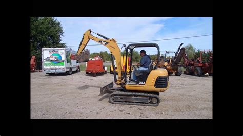 2006 Caterpillar 302 5 Mini Excavator For Sale Sold At Auction October 9 2014 Youtube