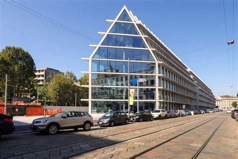 Feltrinelli Porta Volta In Milan By Herzog De Meuron Italy