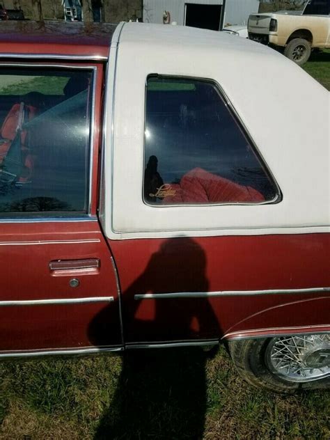 1979 Pontiac Bonneville Coupe Maroon Inside And Out New Tires Very