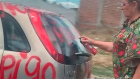 Primeira dama em PE é flagrada pichando carro e viraliza nas redes