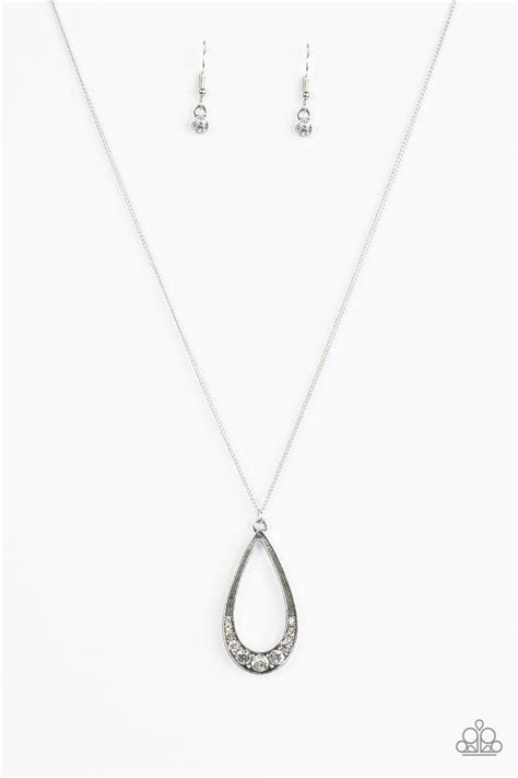 Paparazzi Necklace Teardrop Tease White Paparazzi Jewelry