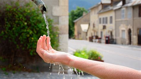 Accès à l eau potable eau nature fr