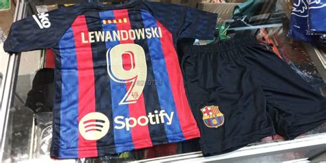 спортен екип Barcelona нов тениска и шорти Спортни Универсално 4 - 5 ...