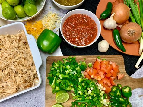 Crockpot White Chicken Chili Burrito Bowls With Cilantro Lime Sauce