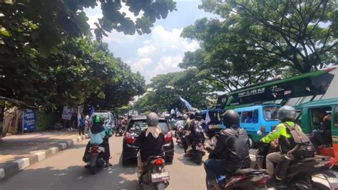 Arus Lalin Arah Stadion Gbla Macet Parah Jelang Kampanye Akbar Prabowo