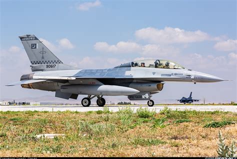 Lockheed F 16bm Fighting Falcon Pakistan Air Force Aviation Photo 6959611