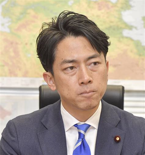 自民総裁選 小泉進次郎氏が岸田首相に面会「心からお疲れさまでした」 カナロコ By 神奈川新聞