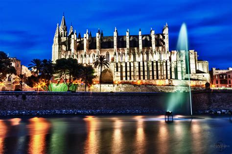 Palma Cathedral at Night 02 by Creative--Dragon on DeviantArt