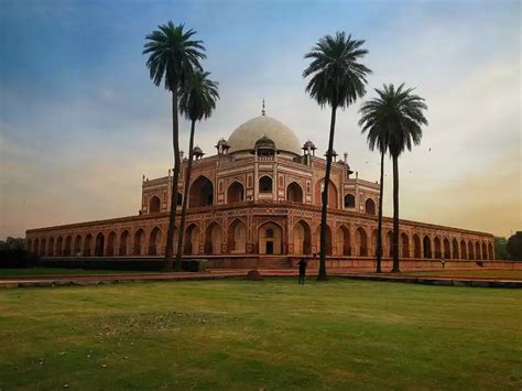 Humayun Tomb