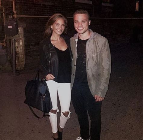 Max Domi Girlfriend - img-Baeddan