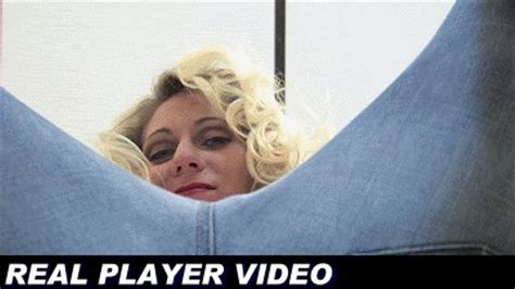 Under My Ass Under Loonas Ass Reverse Facesitting Real Player