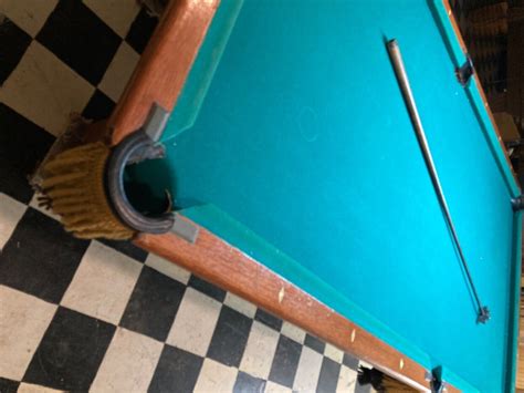 Brunswick Balke Collender Co Monarch Cushion Pool Table Oak Leather