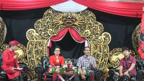 Putri Koster Ajak Milenial Bali Jauhi Seks Bebas, Tik Tok Bareng di ...