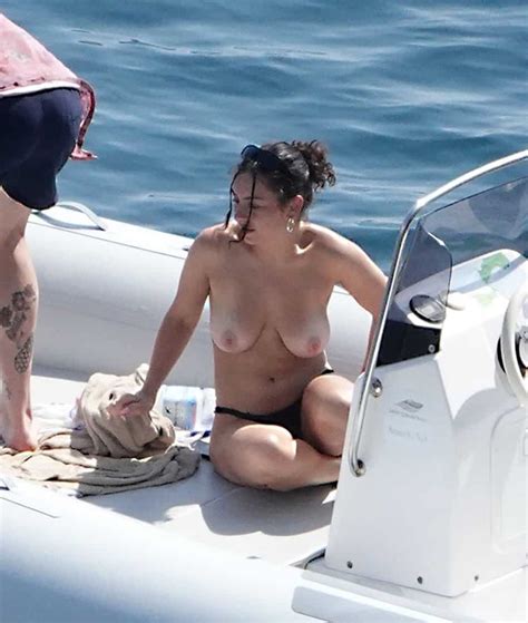 Charli Xcx Topless On Vacation On The Amalfi Coast 12 Search Celebrity HD