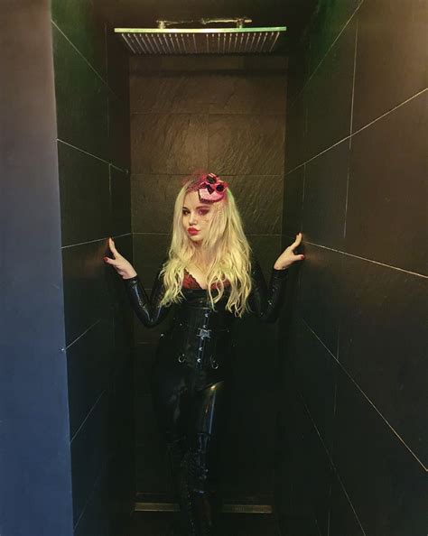 Miss Alicia Kaine on Twitter: "Just about to have a shower I think, in