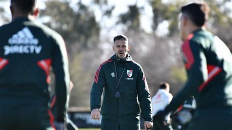 Las Dos Bajas Que Tendr A River Para El Trofeo De Campeones