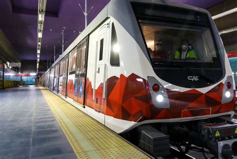 El Metro De Quito No Inici Su Operaci N Comercial Si Se Puede Ecuador