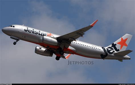 Vh Vfl Airbus A320 232 Jetstar Airways Robbie Mathieson Jetphotos